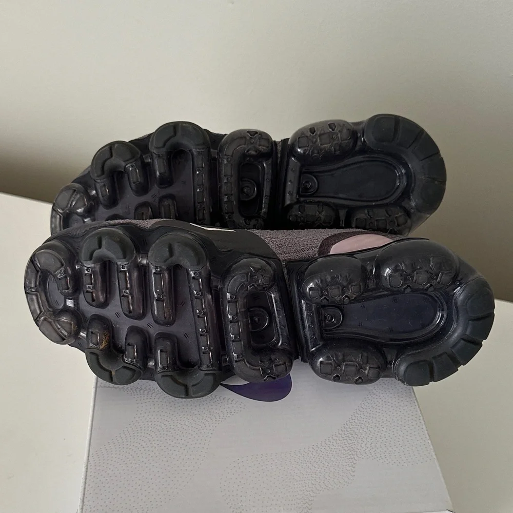 Nike VaporMax Flyknit Slip-On Sneakers - Gray and Black - Picture 4 of 4